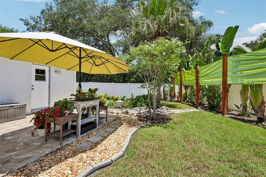 Activo con contrato: $599,000 (4 camas, 2 baños, 2168 Pies cuadrados)