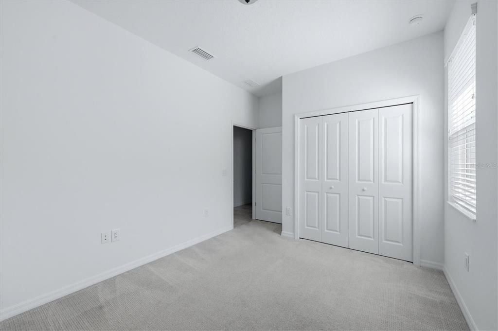 В аренду: $3,800 (2 спален, 2 ванн, 1798 Квадратных фут)