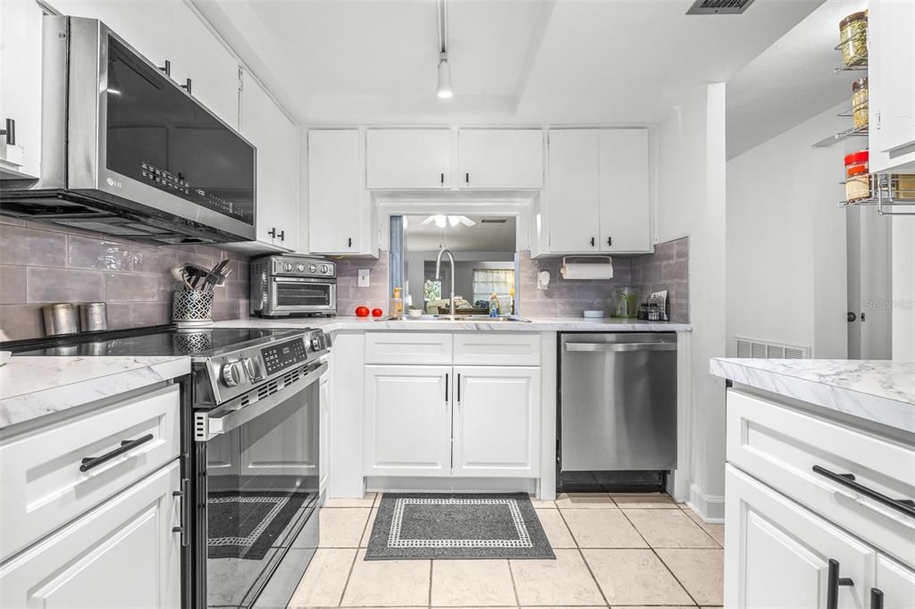 En Venta: $69,900 (2 camas, 2 baños, 1050 Pies cuadrados)