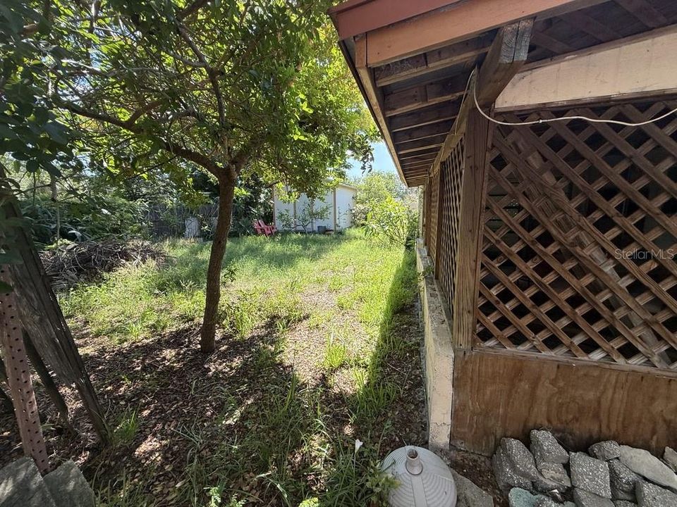 На продажу: $259,900 (4 спален, 1 ванн, 1830 Квадратных фут)