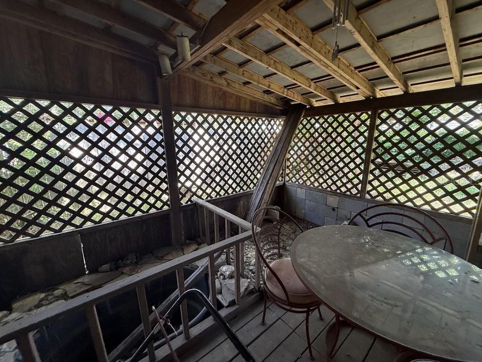 На продажу: $259,900 (4 спален, 1 ванн, 1830 Квадратных фут)