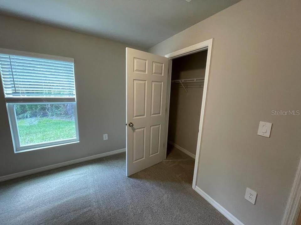 For Rent: $1,980 (3 beds, 2 baths, 1400 Square Feet)