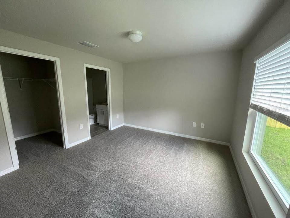 For Rent: $1,980 (3 beds, 2 baths, 1400 Square Feet)