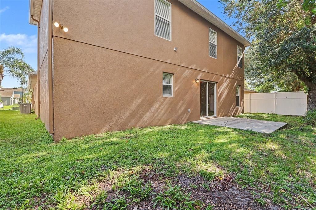 For Sale: $474,900 (5 beds, 2 baths, 3040 Square Feet)
