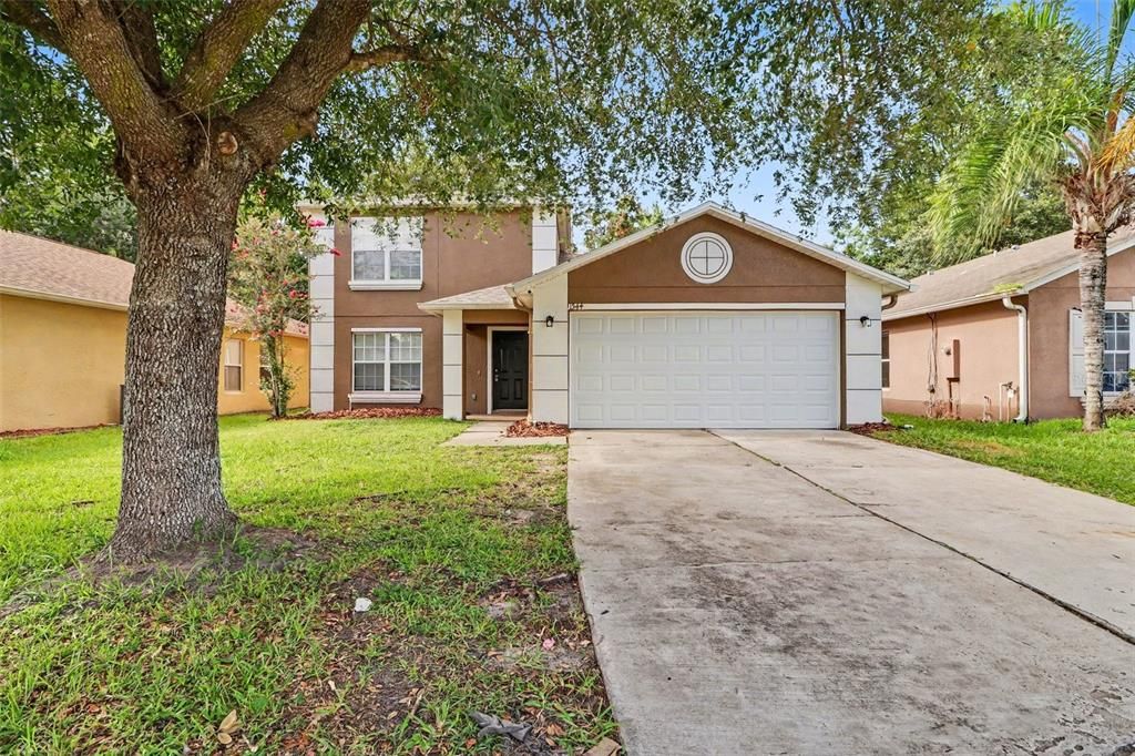 For Sale: $474,900 (5 beds, 2 baths, 3040 Square Feet)