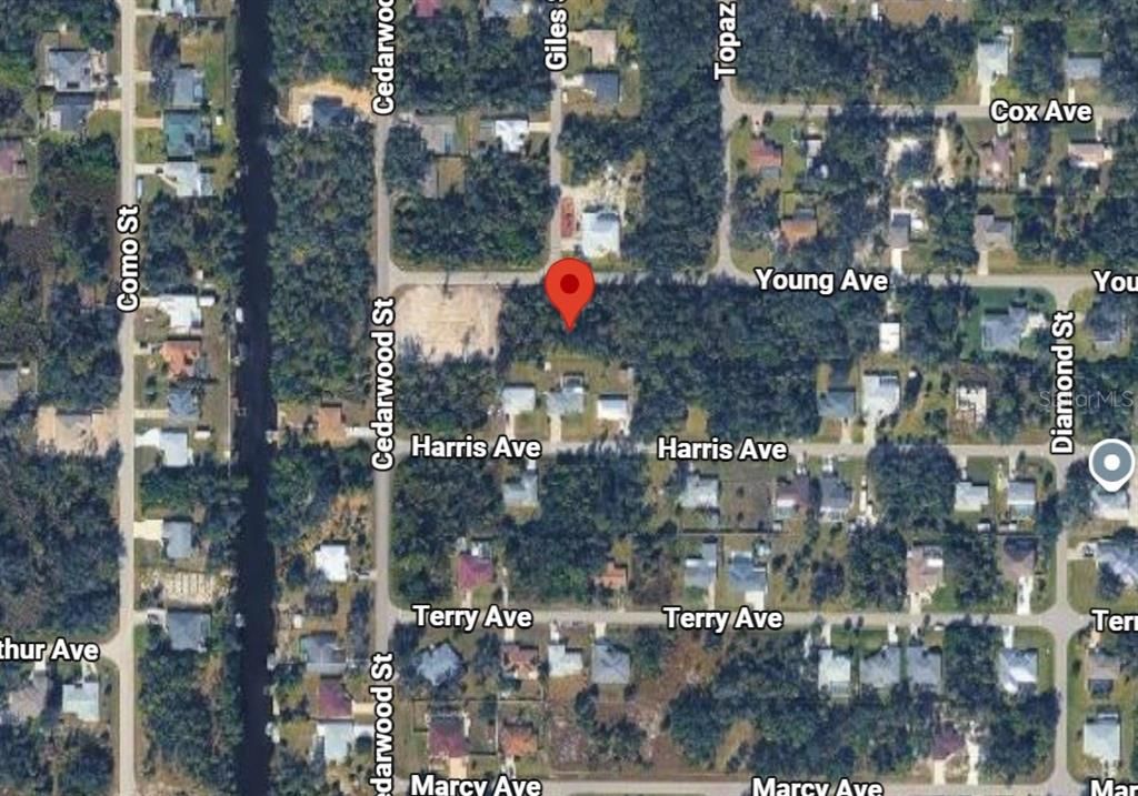 На продажу: $22,500 (0.23 acres)