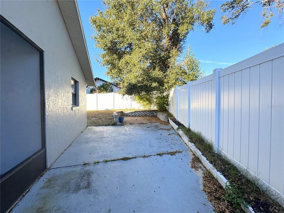 For Rent: $1,700 (2 beds, 2 baths, 1446 Square Feet)