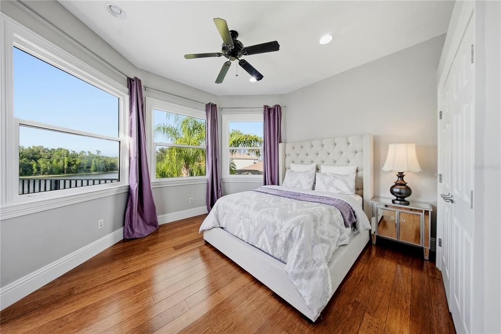 For Sale: $1,890,000 (4 beds, 3 baths, 3786 Square Feet)