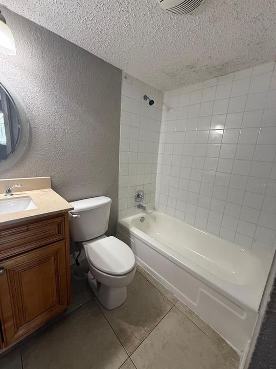 For Rent: $1,450 (2 beds, 2 baths, 976 Square Feet)