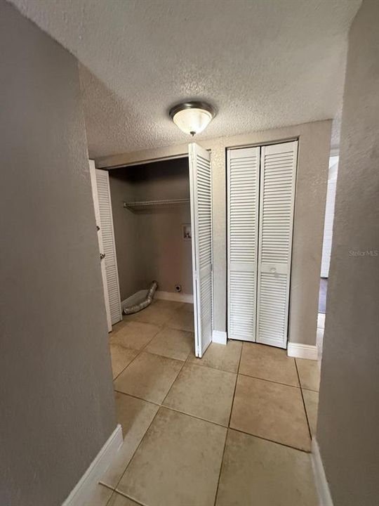 For Rent: $1,450 (2 beds, 2 baths, 976 Square Feet)