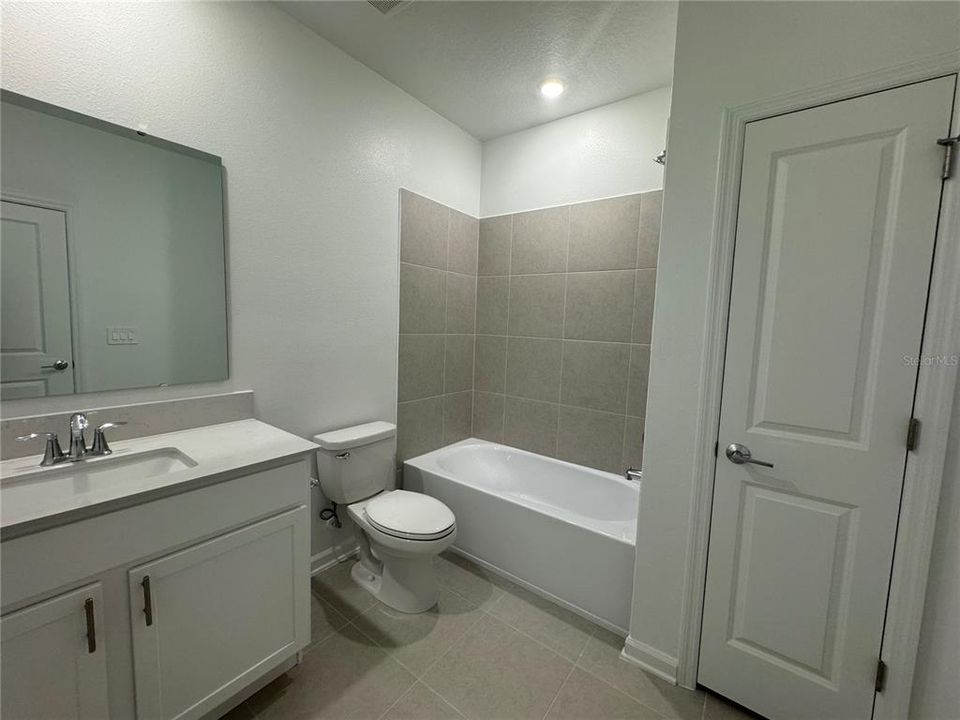 В аренду: $2,500 (3 спален, 2 ванн, 1795 Квадратных фут)