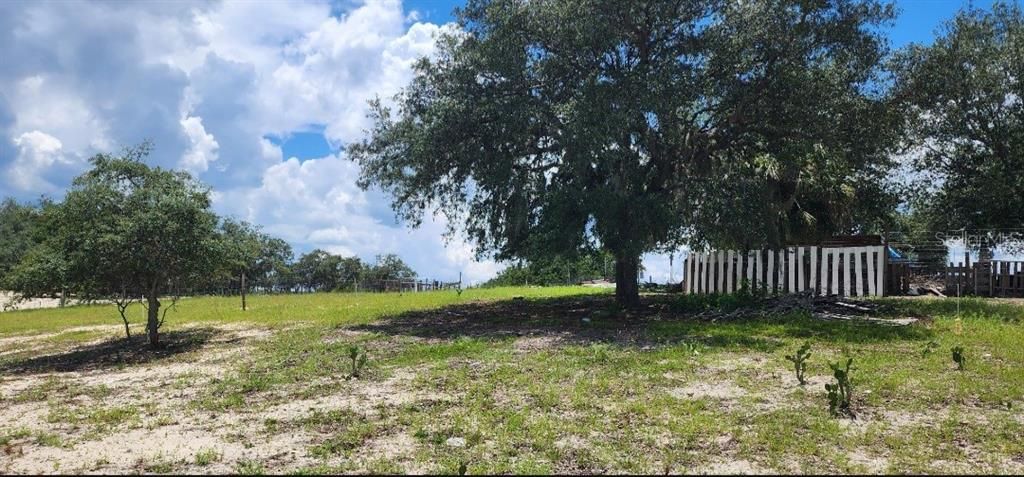 For Sale: $375,000 (4 beds, 2 baths, 2400 Square Feet)