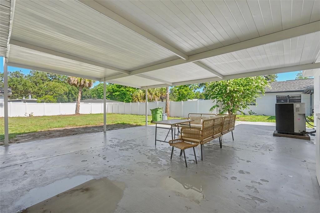 En Venta: $449,000 (4 camas, 2 baños, 1524 Pies cuadrados)