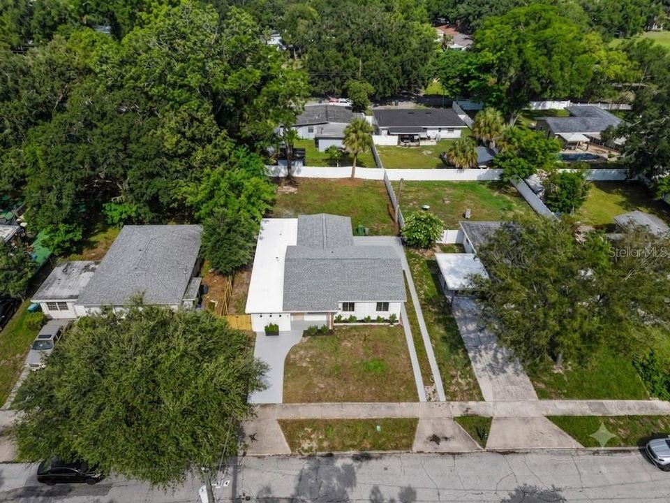 En Venta: $449,000 (4 camas, 2 baños, 1524 Pies cuadrados)