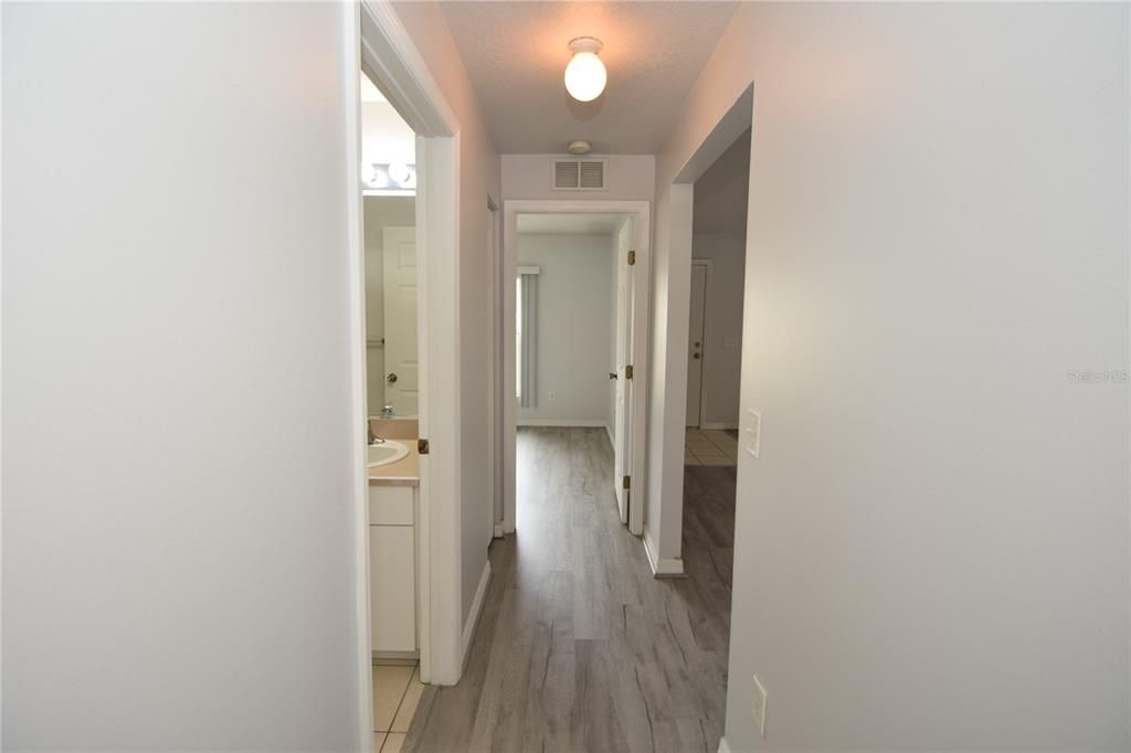 For Sale: $265,000 (3 beds, 2 baths, 1337 Square Feet)