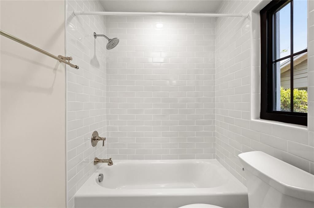 В аренду: $4,400 (3 спален, 2 ванн, 1554 Квадратных фут)
