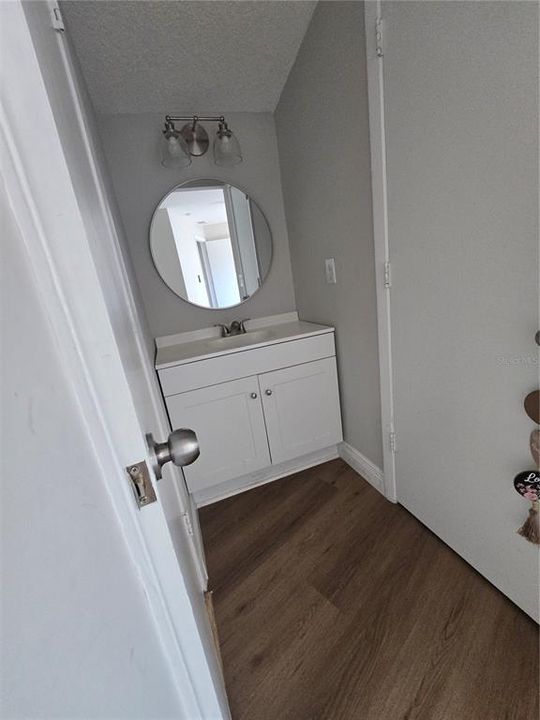 For Rent: $1,750 (2 beds, 2 baths, 866 Square Feet)
