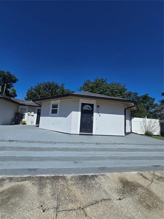 For Rent: $1,750 (2 beds, 2 baths, 866 Square Feet)