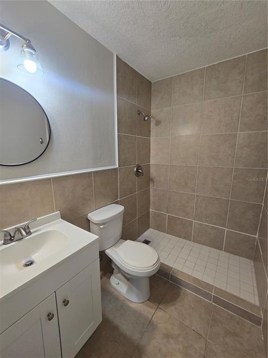 For Rent: $1,750 (2 beds, 2 baths, 866 Square Feet)