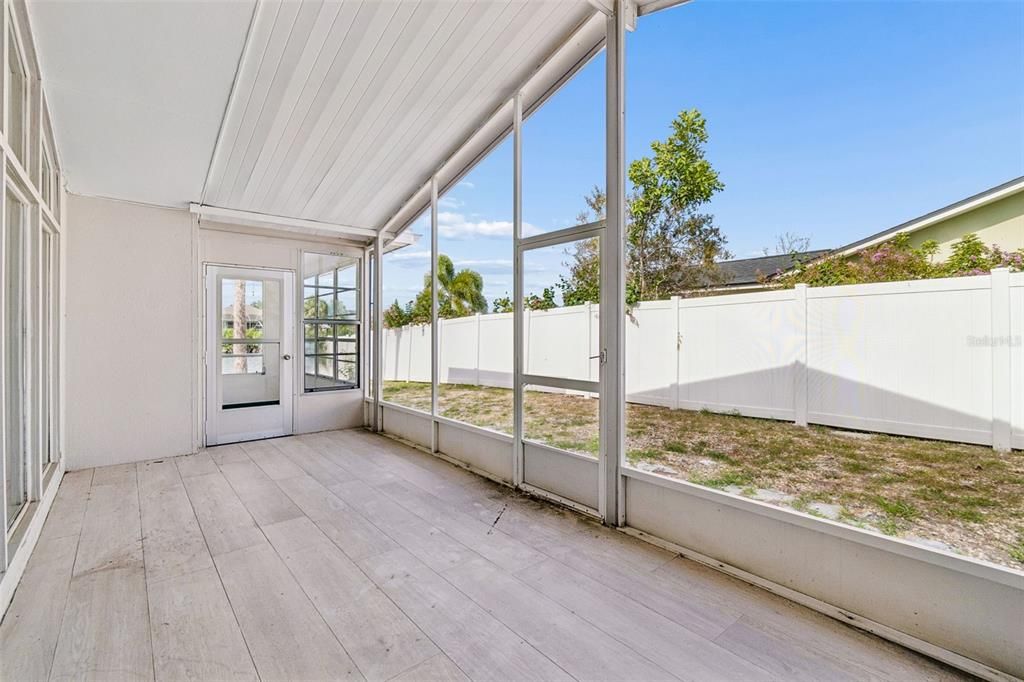 En Venta: $619,900 (3 camas, 2 baños, 1571 Pies cuadrados)