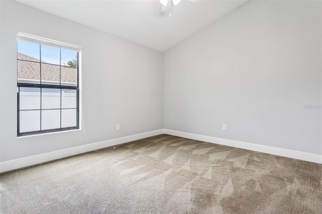 На продажу: $329,000 (4 спален, 2 ванн, 1808 Квадратных фут)