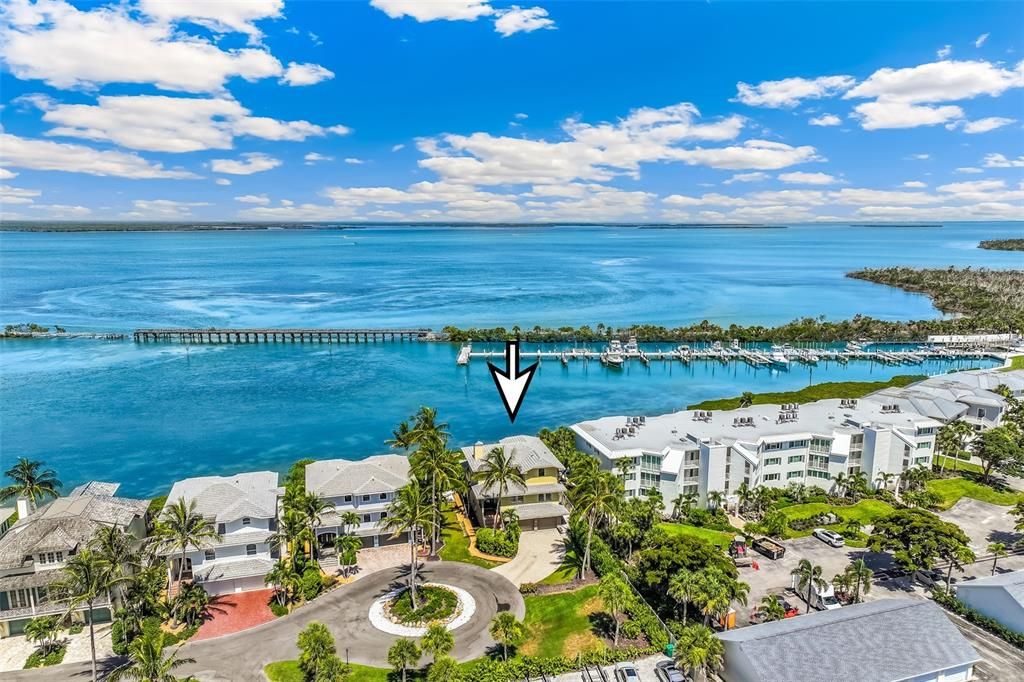 En Venta: $3,650,000 (3 camas, 2 baños, 2493 Pies cuadrados)