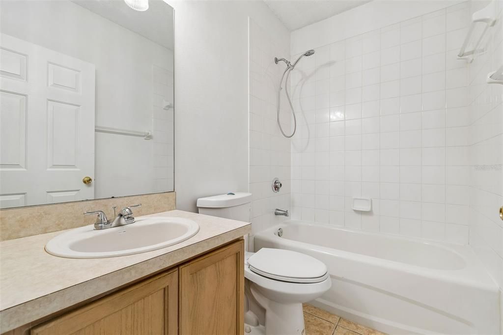 En Renta: $1,850 (3 camas, 3 baños, 1412 Pies cuadrados)