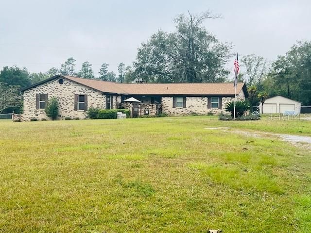 For Sale: $589,000 (4 beds, 2 baths, 2200 Square Feet)