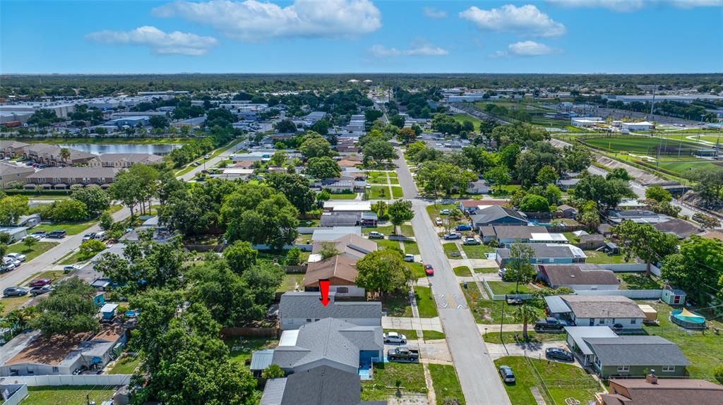 For Sale: $369,000 (2 beds, 2 baths, 1115 Square Feet)