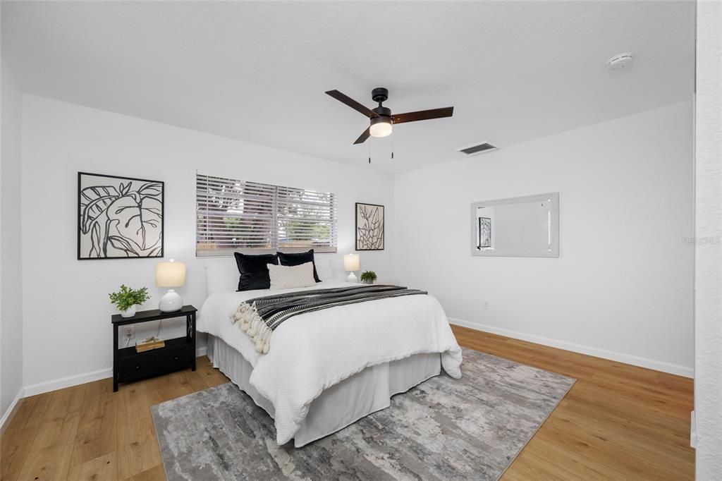 For Sale: $369,000 (2 beds, 2 baths, 1115 Square Feet)