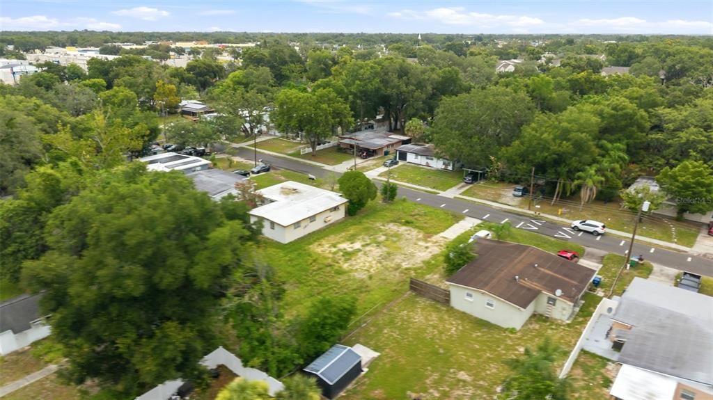 На продажу: $99,500 (0.19 acres)