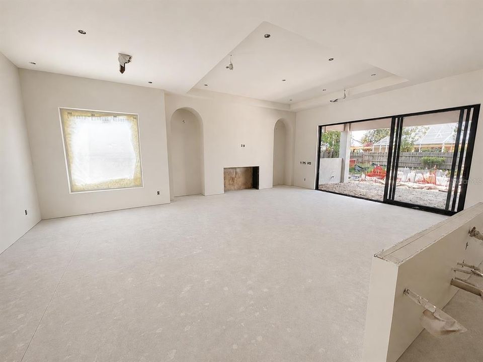 For Sale: $2,569,999 (5 beds, 4 baths, 3670 Square Feet)