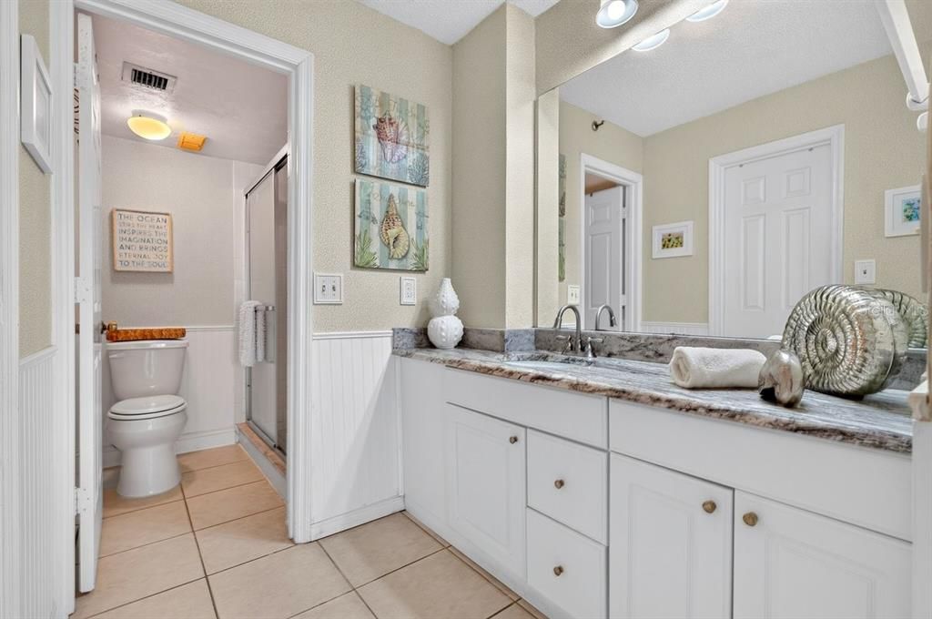 En Venta: $925,000 (3 camas, 2 baños, 1845 Pies cuadrados)