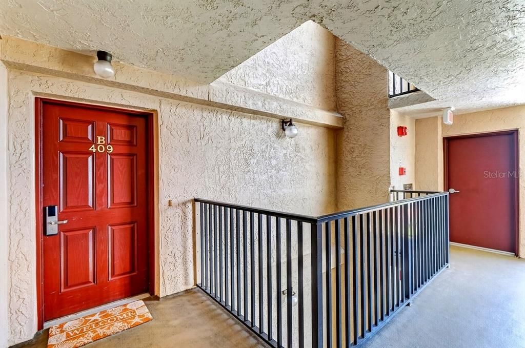 En Venta: $925,000 (3 camas, 2 baños, 1845 Pies cuadrados)