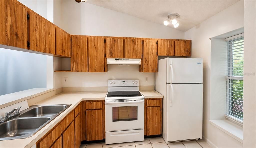 En Venta: $270,000 (2 camas, 2 baños, 1036 Pies cuadrados)