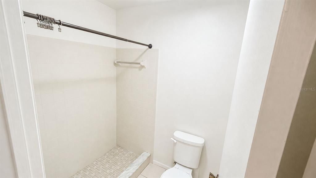 En Venta: $270,000 (2 camas, 2 baños, 1036 Pies cuadrados)