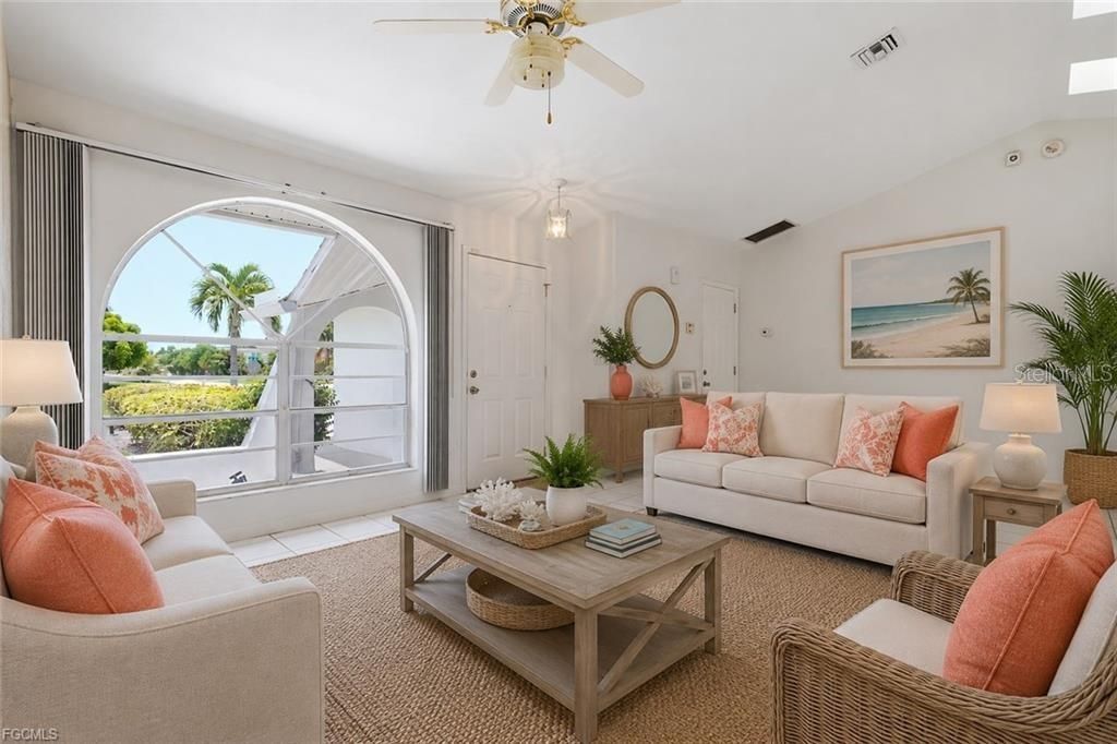 For Sale: $269,900 (3 beds, 2 baths, 1176 Square Feet)