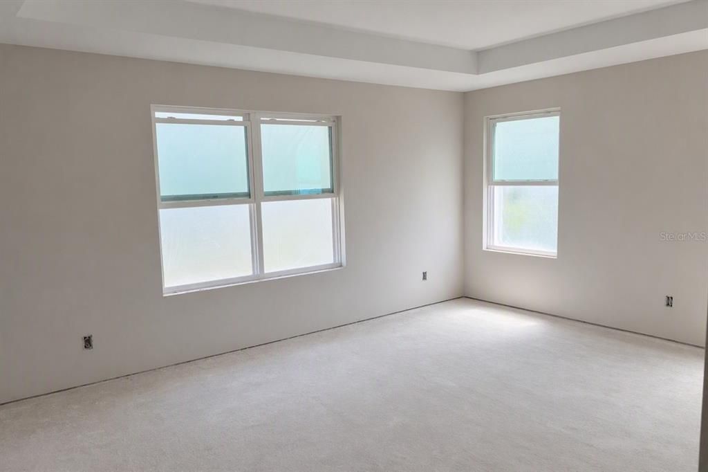 For Sale: $564,900 (4 beds, 2 baths, 1864 Square Feet)