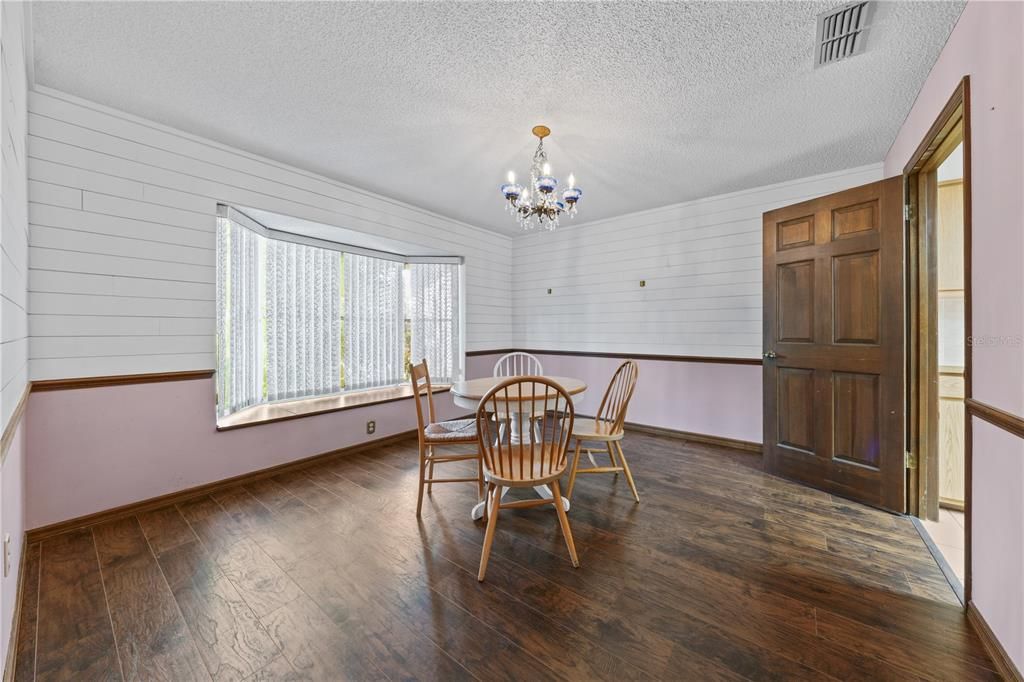 En Venta: $450,000 (3 camas, 2 baños, 1929 Pies cuadrados)