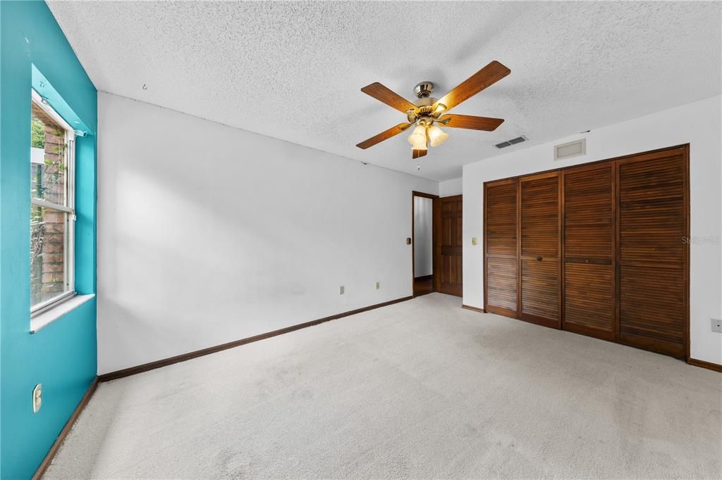 En Venta: $450,000 (3 camas, 2 baños, 1929 Pies cuadrados)