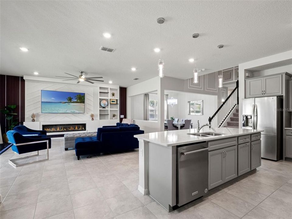 For Sale: $1,200,000 (6 beds, 4 baths, 5249 Square Feet)