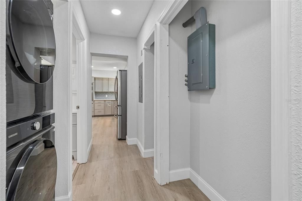 На продажу: $649,900 (3 спален, 3 ванн, 2048 Квадратных фут)