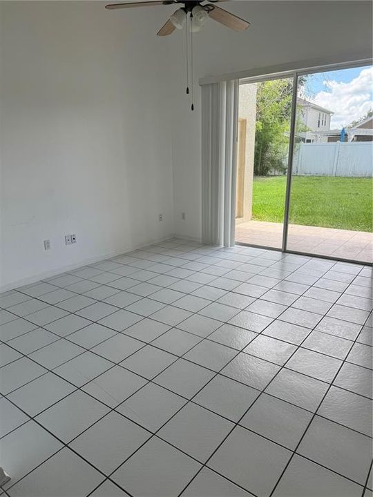 В аренду: $2,495 (4 спален, 3 ванн, 1993 Квадратных фут)