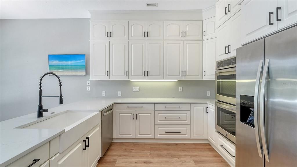 En Venta: $775,000 (4 camas, 3 baños, 2623 Pies cuadrados)