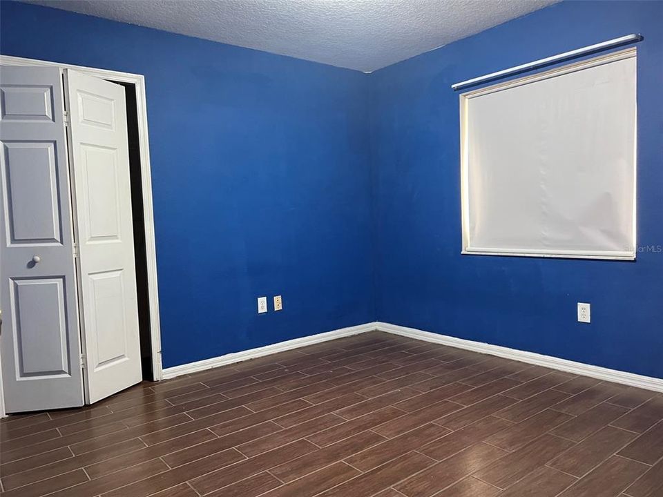 En Venta: $309,900 (4 camas, 2 baños, 1507 Pies cuadrados)