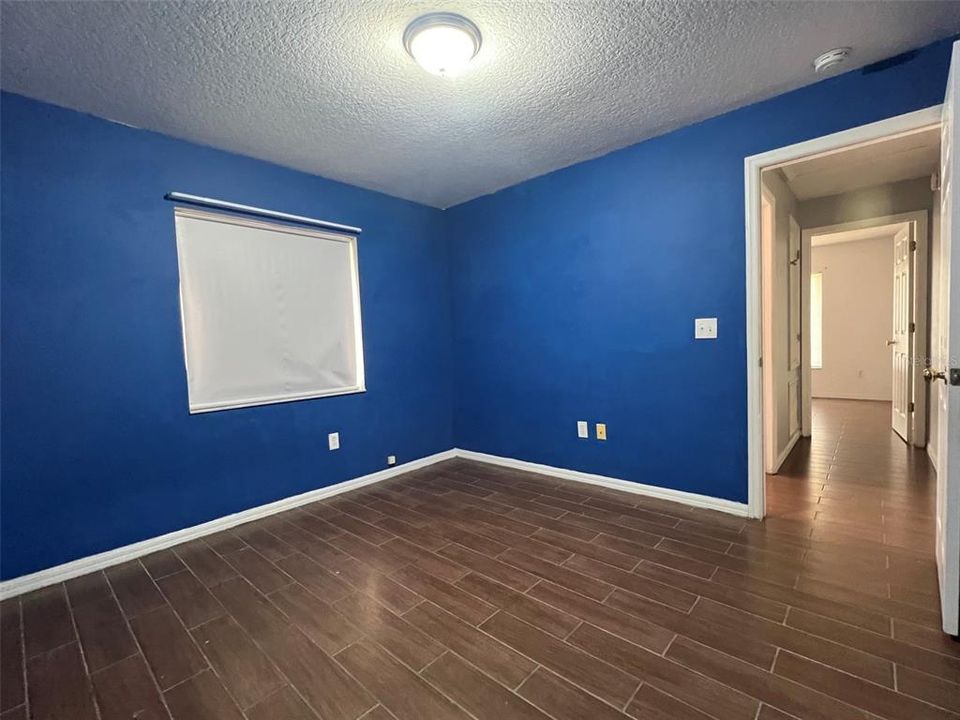 En Venta: $309,900 (4 camas, 2 baños, 1507 Pies cuadrados)