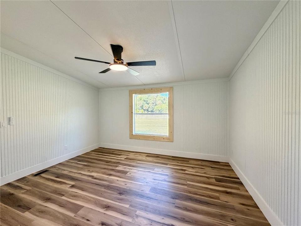 For Sale: $239,900 (3 beds, 2 baths, 1104 Square Feet)