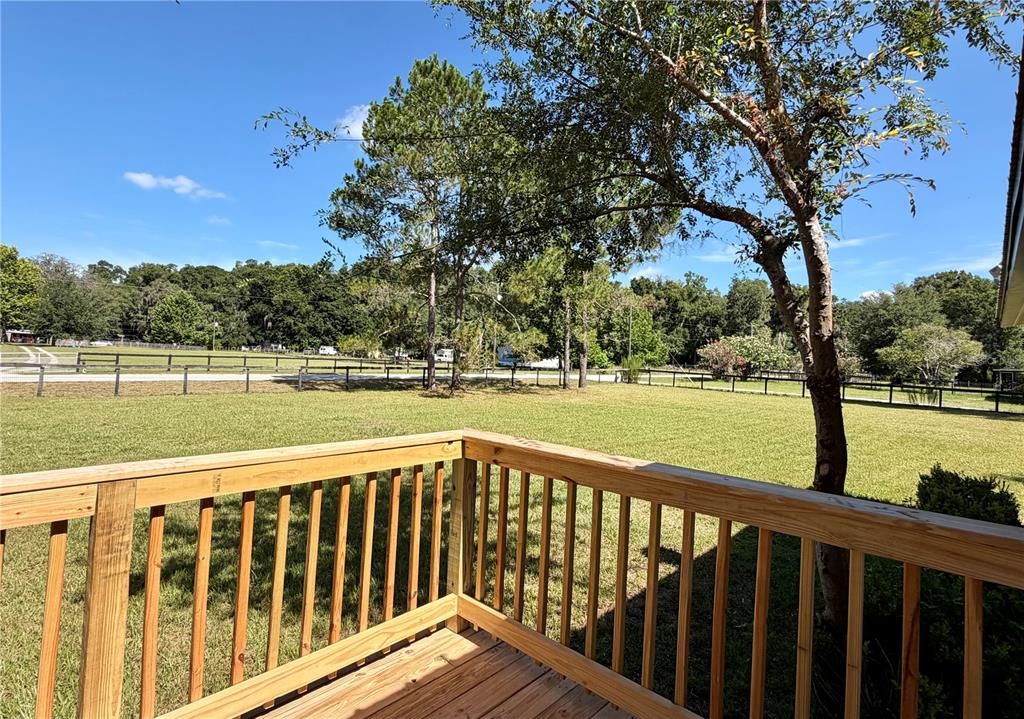 For Sale: $239,900 (3 beds, 2 baths, 1104 Square Feet)