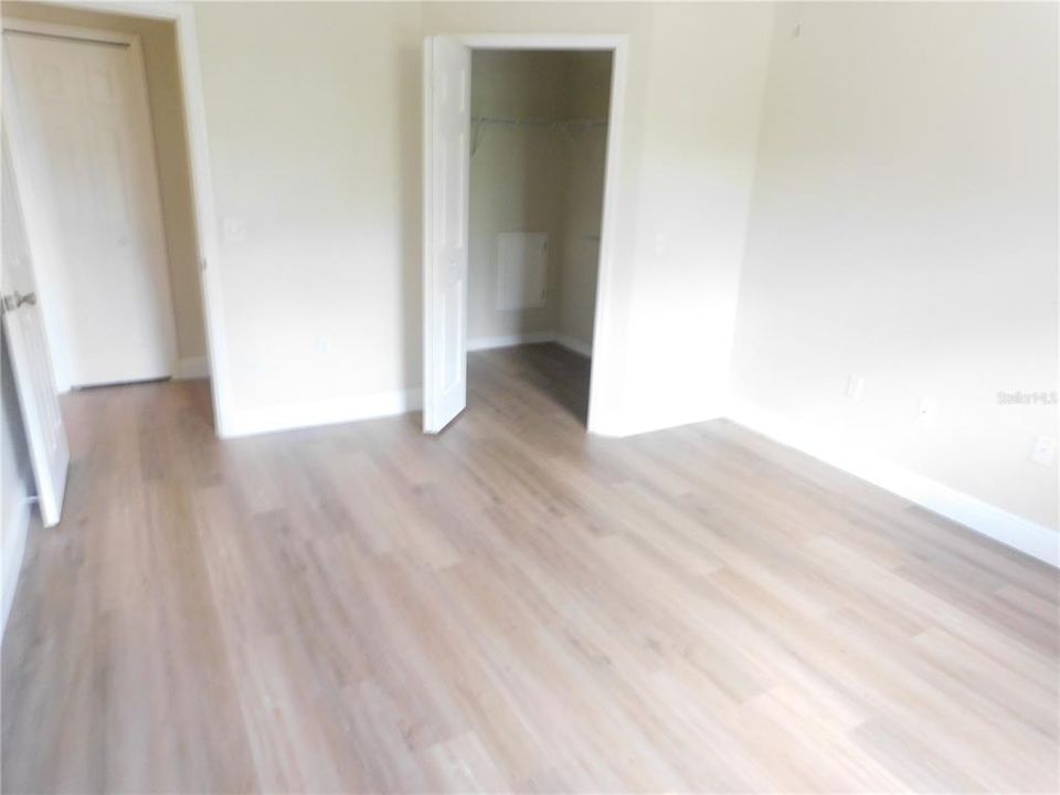 En Venta: $275,000 (2 camas, 2 baños, 1264 Pies cuadrados)