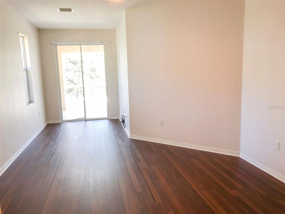 В аренду: $2,550 (3 спален, 2 ванн, 2065 Квадратных фут)